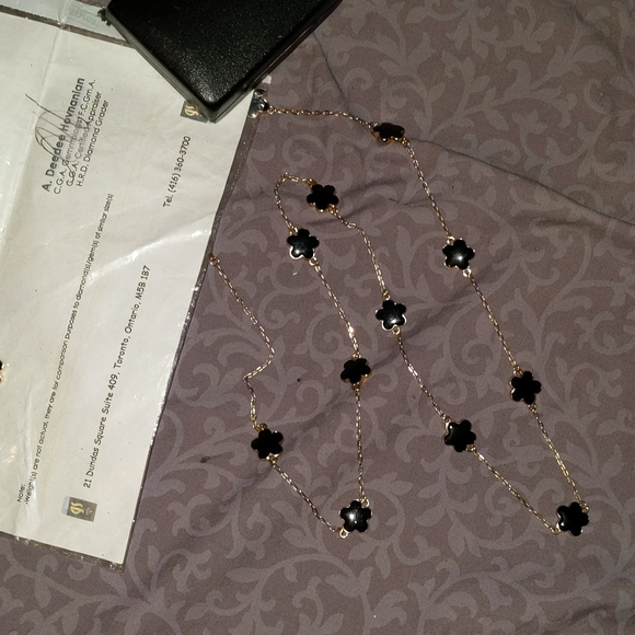 Certificate Evaluation Included Mother of Pearl Necklace & Earrings Set - Picture 12 of 14